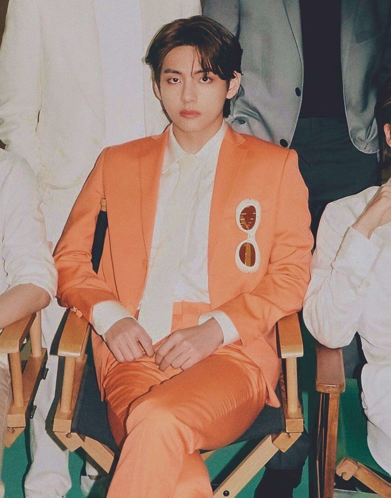 Leils_26's tweet image. Orange you glad it’s a holiday 🤭#SASD #SARMYSELCADAY