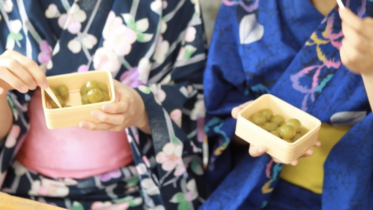 Grans2018's tweet photo. 【第4話‼︎】グルメドラマ『太郎はひとり飯がしたい」

本日は”能登椽 稲房安兼”様にお邪魔しました！

本話に登場する”茶だんご”の魅力をインタビューでもお聞きしてるので、そちらも要チェック‼︎🍡

https://t.co/lDLIxhHqzt

#茶だんご #能登椽 #稲房安兼 #宇治川 https://t.co/GEtr0zMUMY