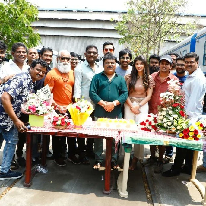 dhamakaofficial tweet media