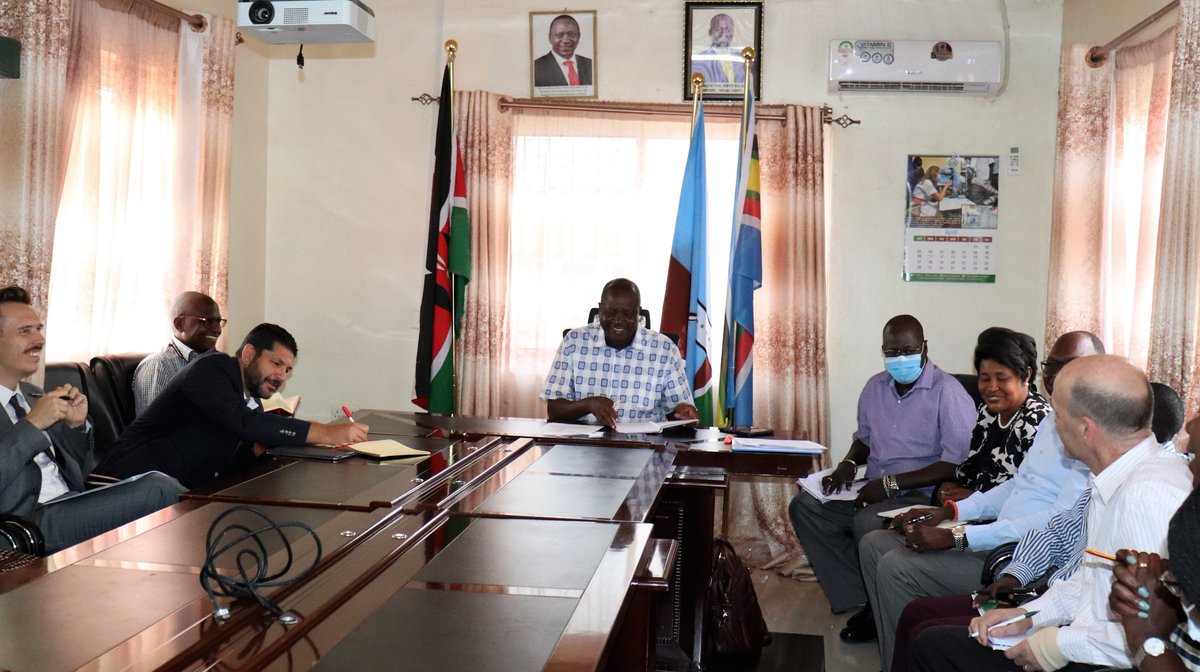 UNDPKenya's tweet photo. 🇰🇪Partnerships play a critical role in #devolution.
This Joint mission to @TurkanaCountyKE presents an opportunity to review progress & prospects in line with #DeepeningDevolution, thanks to our partnerships with @SwedeninKE @FinnishEmbNBO @NorwayInKenya @UNICEFKenya @unwomen https://t.co/86Fb3GtgSY