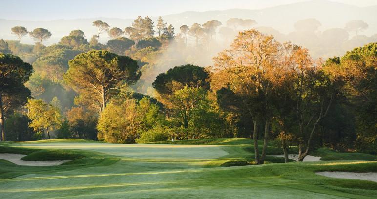 Golfbreaks.ie tweet media