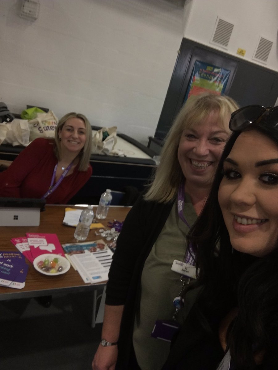 Amy Selant tweet media