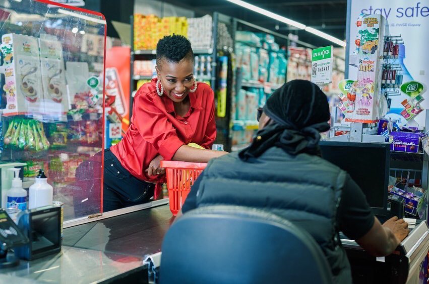 QuickmartKenya's tweet photo. Lol, we have a feeling that Wahu definitely increased her Quickmart loyalty points hapa.

#FreshandEasy
#PamojaNawe
#PasakaIbambe
#Quickmart50
#HamsiniHamsini https://t.co/7cAVUadJqn