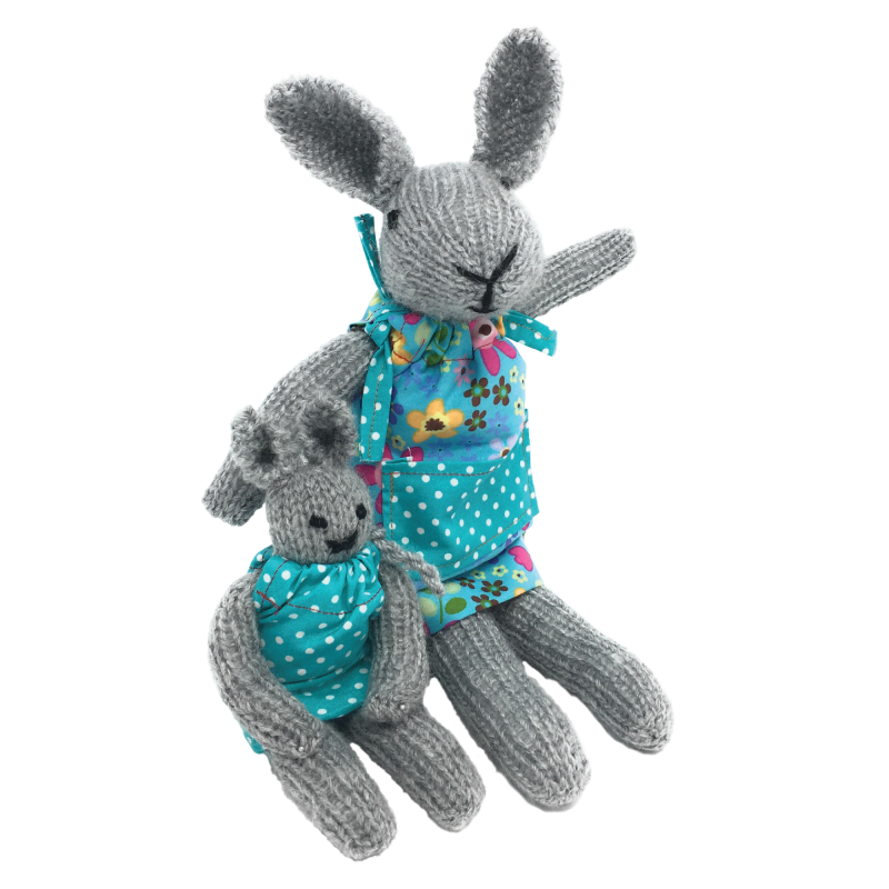 CharmelLtd's tweet photo. Buy 3, get 1 free (add 4 to basket) '4 For 3' April Craft Kits Offer
https://t.co/eA5HhY1UhV via @eBay_UK
#craftkits #giftideas #4for3 #Charmel #shoponline #shopindie #shoplocal #shopsmallbusiness #womeninbusiness #elevenseshour https://t.co/tdEy6JvFH2