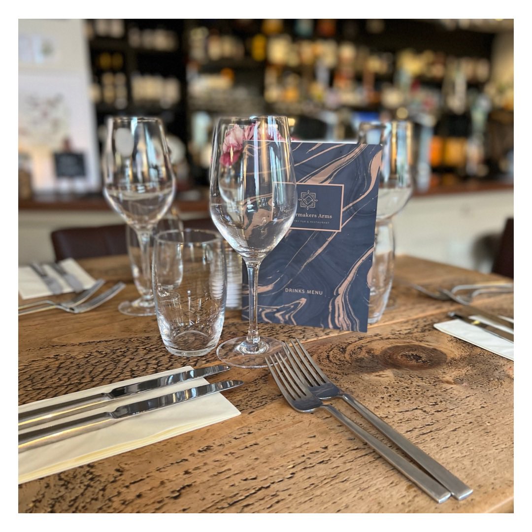 Front of House Vacancies - combined Bar &amp; Restaurant role,  will include weekends. Experience in similar role ideal, but not essential. 
Email for more details to; rachel@papermakersarms.com
#kentjobs #sevenoaks #tonbridge #boroughgreen #sevenoaksjobs #tonbridgejobs #kentpubs