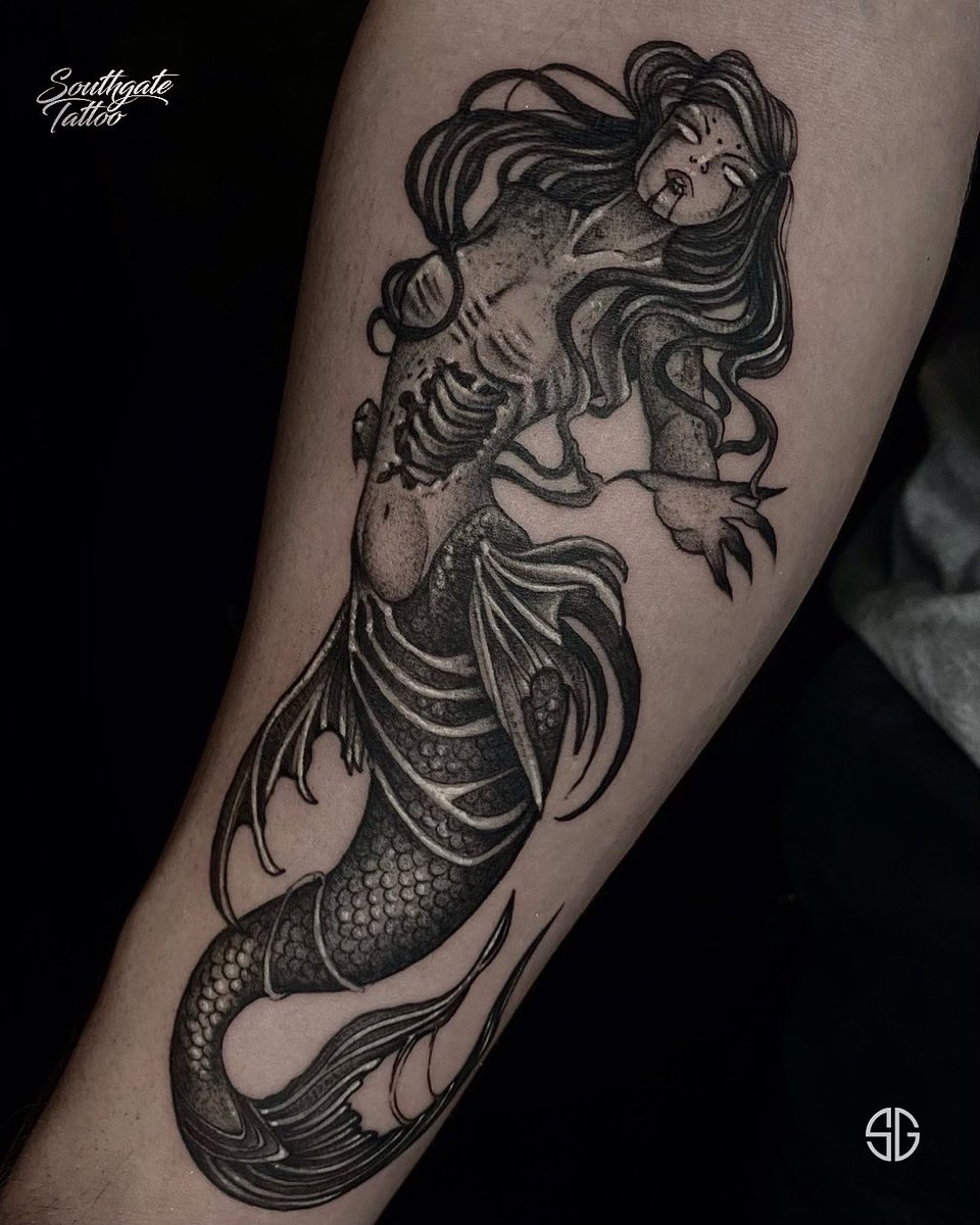 Dark Mermaid by Nate at Bonnie and Clyde Studio in Melbourne FL session  17  rtattoos