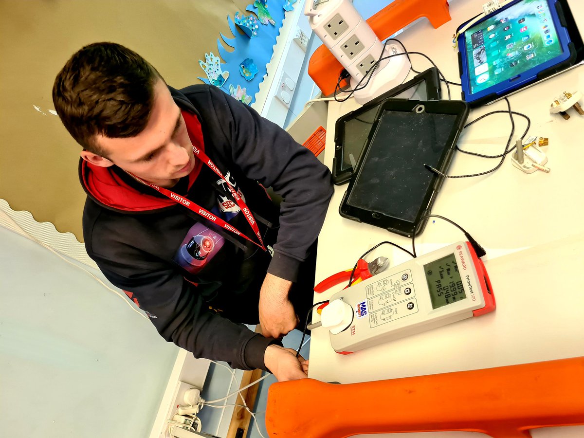 MASSecurity1's tweet photo. Portable Appliance Testing.
A busy day for a our City & Guilds qualified PAT Testing #MASengineers as they complete 2 of the Midlands Top Academy's...
For more information on Portable Appliance Testing ( PAT Testing ) please get in touch:
π± Call us on 0800 865 4778 https://t.co/zlxTbu9lta