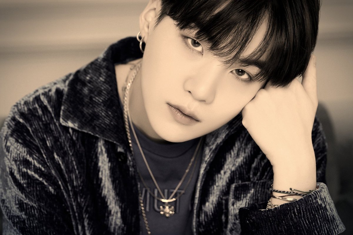 Giftedmoonchild's tweet image. I&apos;ll become a rhythm, I&apos;ll become a song and I&apos;ll sing myself for you. @BTS_twt  

#SArmy #SASD #SARMYSELCADAY