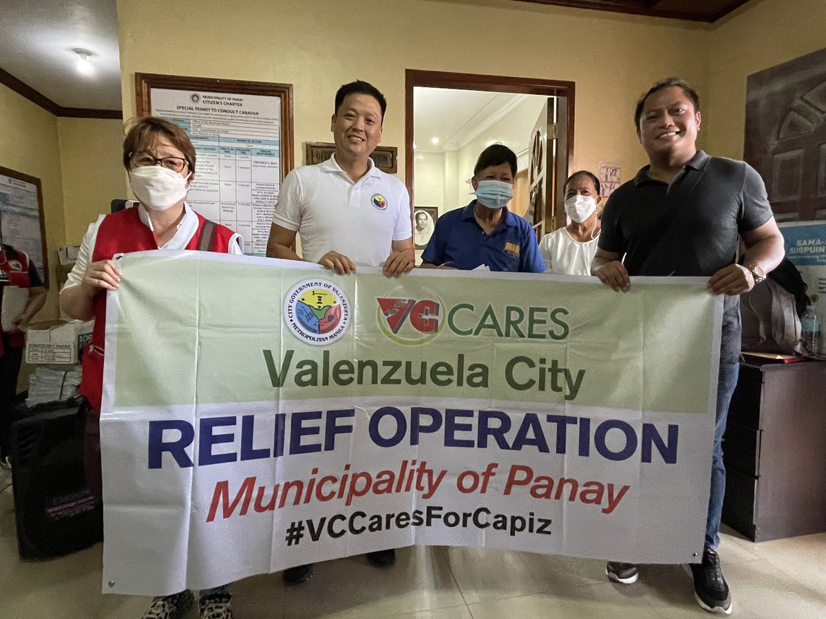 valenzuelacity's tweet photo. Para sa ating huling #VCCares relief operations ngayong araw, ating binisita ang Munisipalidad ng Panay, Capiz upang ipamahagi ang rice donation ng lungsod sa mga munisipalidad ng Capiz kabilang na rito ang Dao, Capiz na isa sa sister city ng lungsod. https://t.co/QsTNuLQQkI