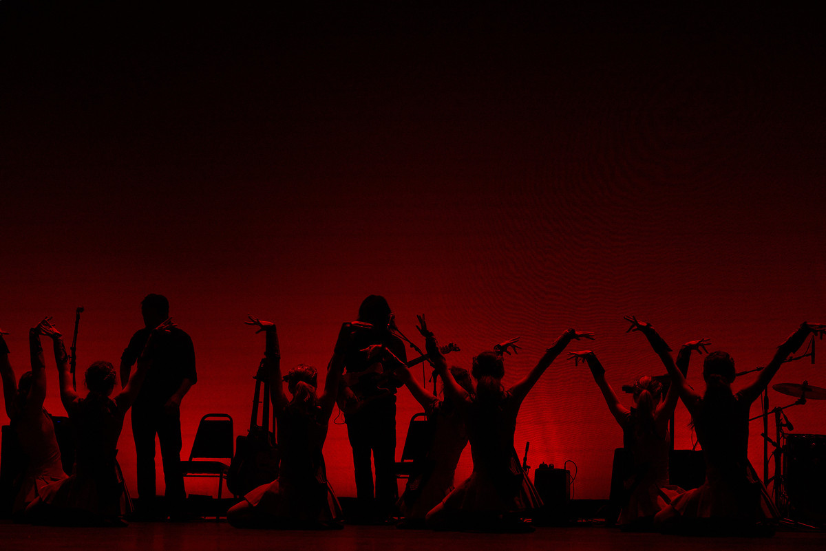 #ArtsMovesUs is a celebration of the local arts scene. We can't wait for you to see it tomorrow, April 28th at 7 PM on Chanel 19.1. 

Look throughout the documentary for each of these groups! 

Images: Spinning Tree Theatre, Epic Clay Arts, Trinity Dance at JCCC.