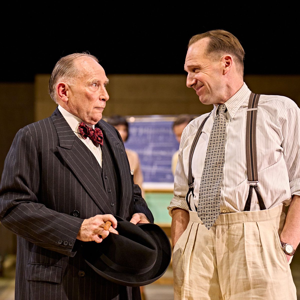 Bridge Theatre tweet media