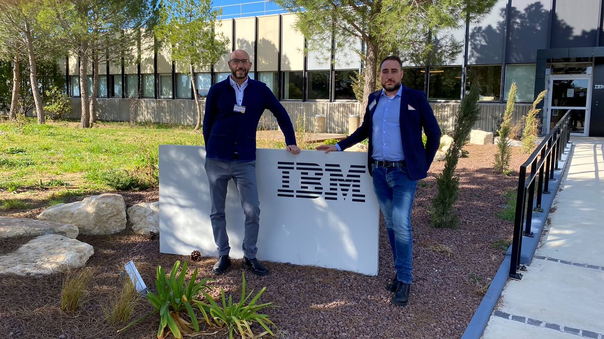 ArcaresSpa's tweet photo. The first session of the @IBM Hybrid Cloud Platform 2022 event in Montpellier demonstrated the solidity of the Power System Virtual Server environments spread over 15 datacentres across the globe and the modernization of the IBM Z Mainframe environments https://t.co/8O8LmIENsF