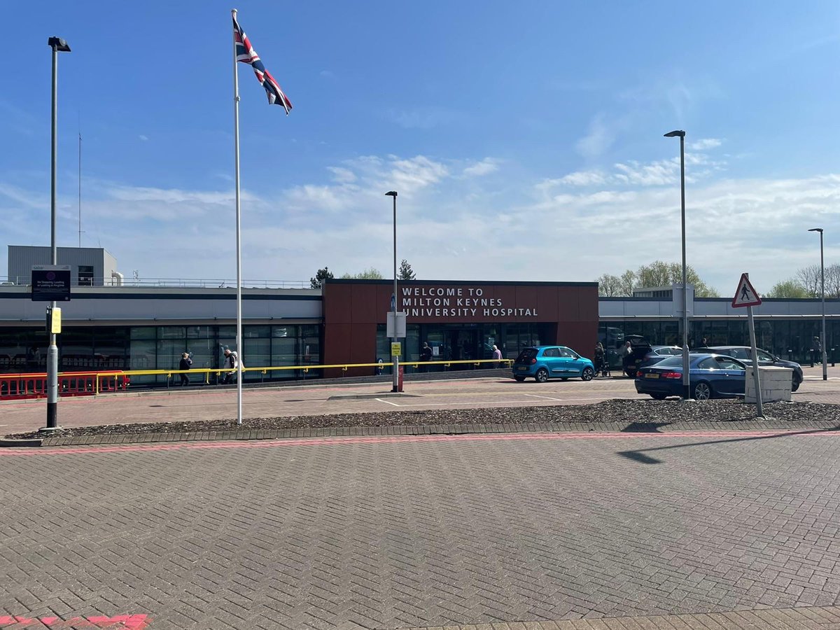 Dean Eales tweet media