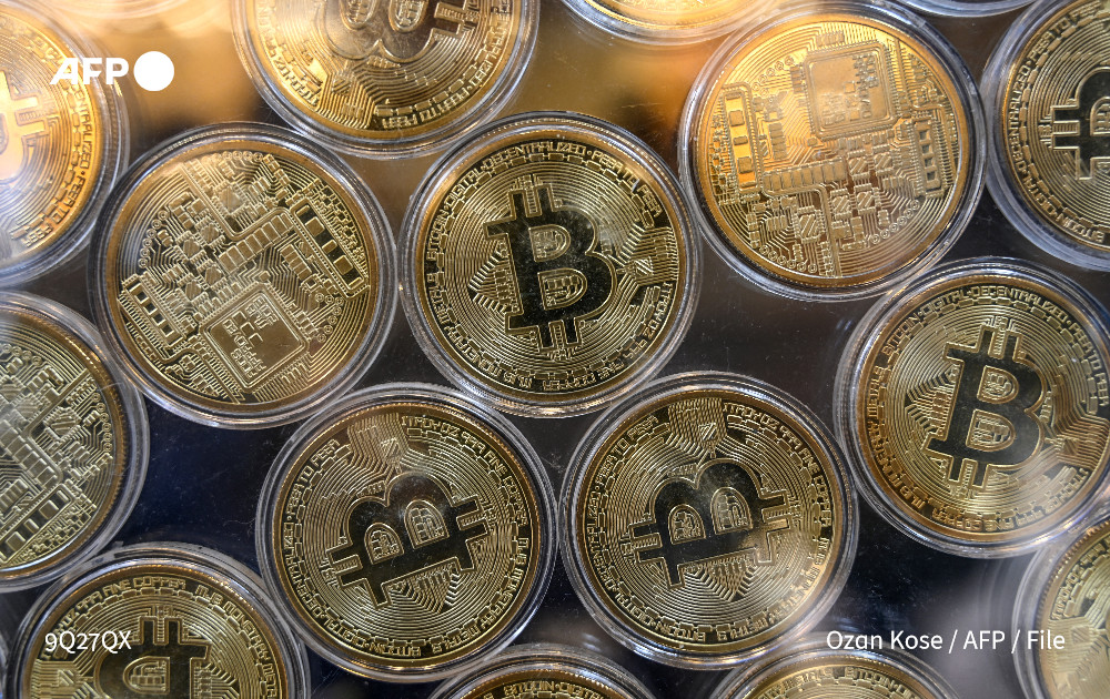 AFP's tweet photo. #BREAKING Central African Republic adopts bitcoin as legal currency: presidency https://t.co/wjxYWl7W2z