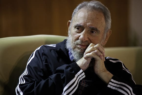 #Fidel: Nuestra época se caracteriza por el avance acelerado de la ciencia y la tecnología. Estemos o no conscientes de ello, es lo que determina el futuro de la humanidad, se trata de una etapa enteramente nueva. (27/04/2012)