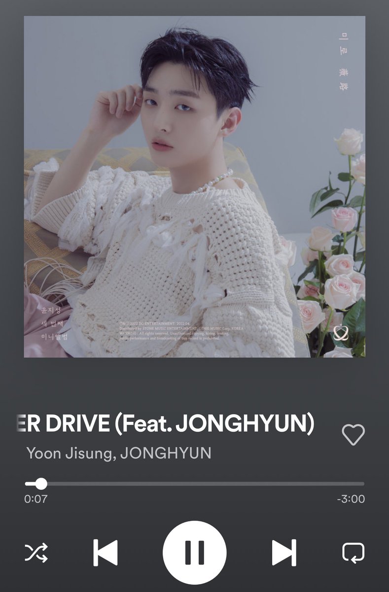 chirpybri's tweet photo. Whether it to be jonghyun or #Jonghyeon He is 우리 #종현
#SUMMERDRIVE #SUMMER_DRIVE #YOONJISUNG #윤지성 https://t.co/MEyfz8J6TU