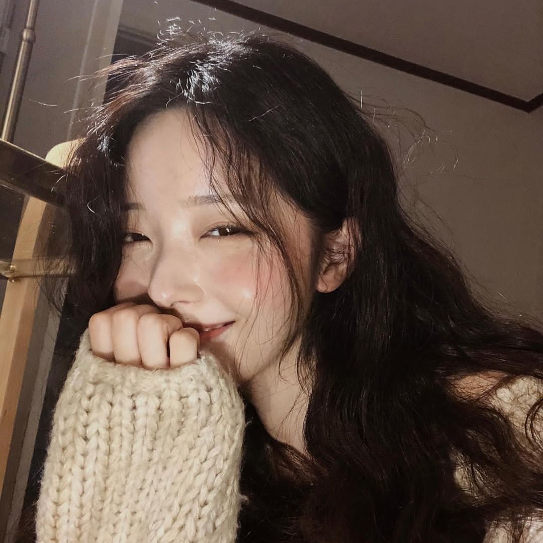 officialTRIX_7's tweet photo. [#SOOYOUNG]
PLAY promotions are now over! Stay tuned later for whats next. 😉 https://t.co/V5SsR5YDHQ