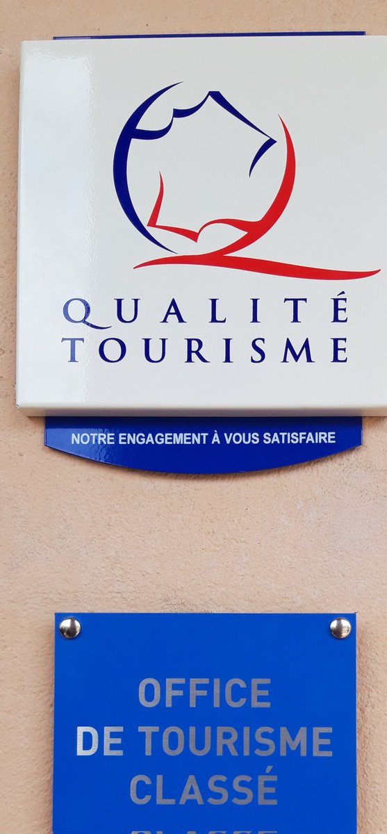 LaurenceBoetti's tweet photo. Présenté à #Menton ce matin pour représenter @RenaudMuselier @MaRegionSud lors de la remise du label Qualité #Tourisme 
@OTC_MRM 
@villedementon
#Roya #Bevera #CARF https://t.co/OTWPP36Vhz