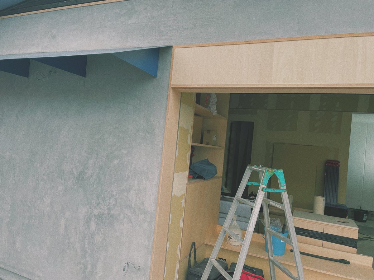 TAEKA777's tweet photo. 店内出来上がってきてる✨
職人さんの丁寧な作業に感謝！
#開業準備中 #工事現場 #コーヒー #カフェ #奈良カフェ https://t.co/PlDb2epZST