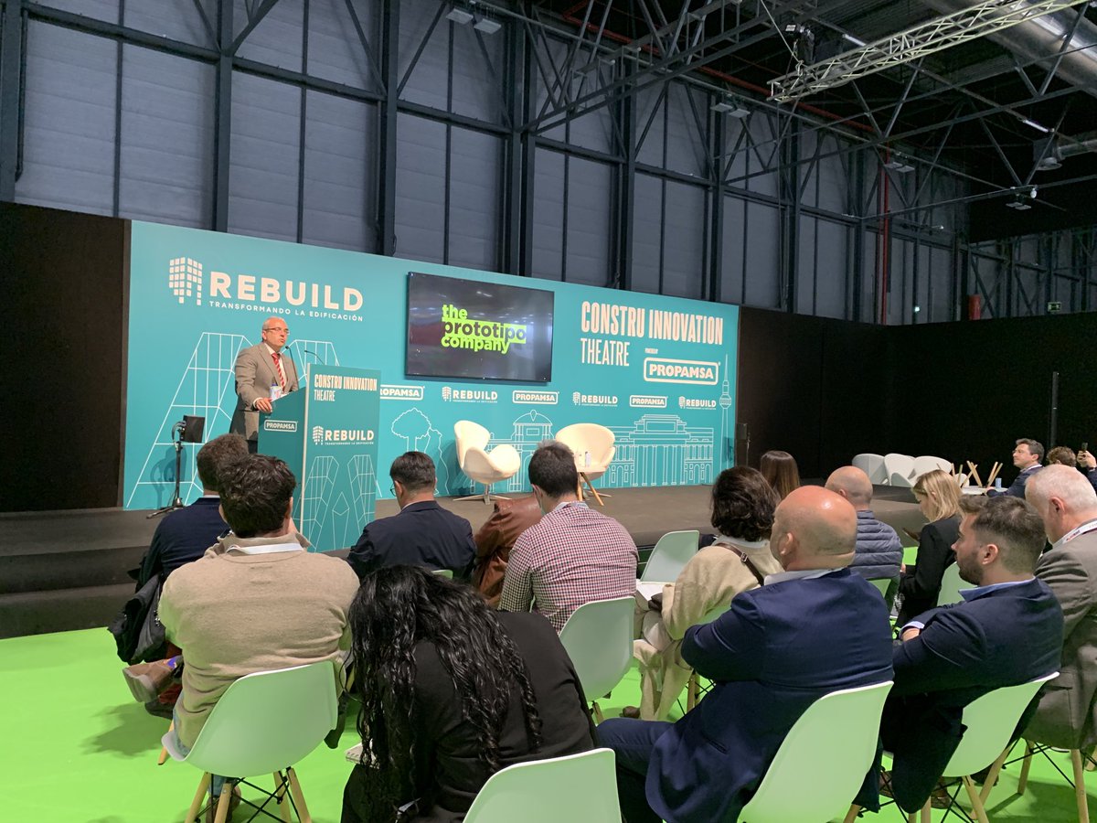 TPC_es's tweet photo. “Estamos comprometidos con la #sostenibilidad, nuestros proyectos consumen menos agua, generan menos residuos, tienen un menor impacto acústico y pueden ser certificados en huella de carbono”, Enrique Nieto-Márquez, director comercial de TPC en #Rebuild2022 https://t.co/XHGXFrqMBU