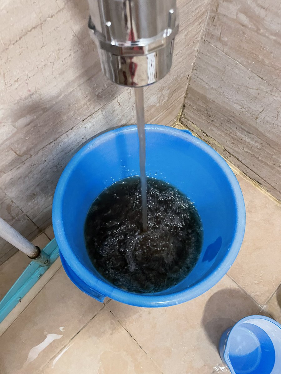 OberoIIshant's tweet photo. @Comm_dhfwka @AlkaVer34795560 This is the water supply the builder gives here Sir. Request you to please get the water supply and stp here checked by the concerned authorities. THERE IS NO WATER TREATMENT PLANT in this project. Our families are at health risk! Please help Sir!
Hamilton Homes Gattahalli 560099 https://t.co/YeaHsTJ5Mf