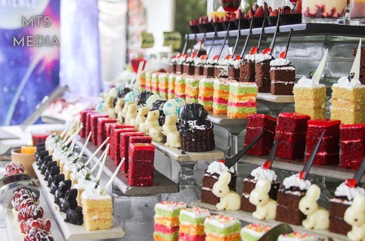 MTSMediaUg's tweet photo. Dessert anyone? 

#ug #uganda #kampala #mts #mtsmedia #mtsmediaug #mtsmedialtd #photography #photographer #canon #canonphotography #foodphotography #foodporn #foodie #foodporn #dessert #canonafrica https://t.co/CAmVyQ4uZm