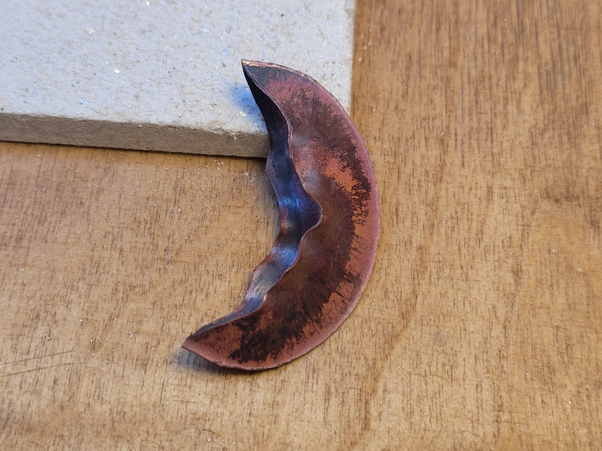 Adam Zeloof (@azzeloof@mastodon.online) tweet media