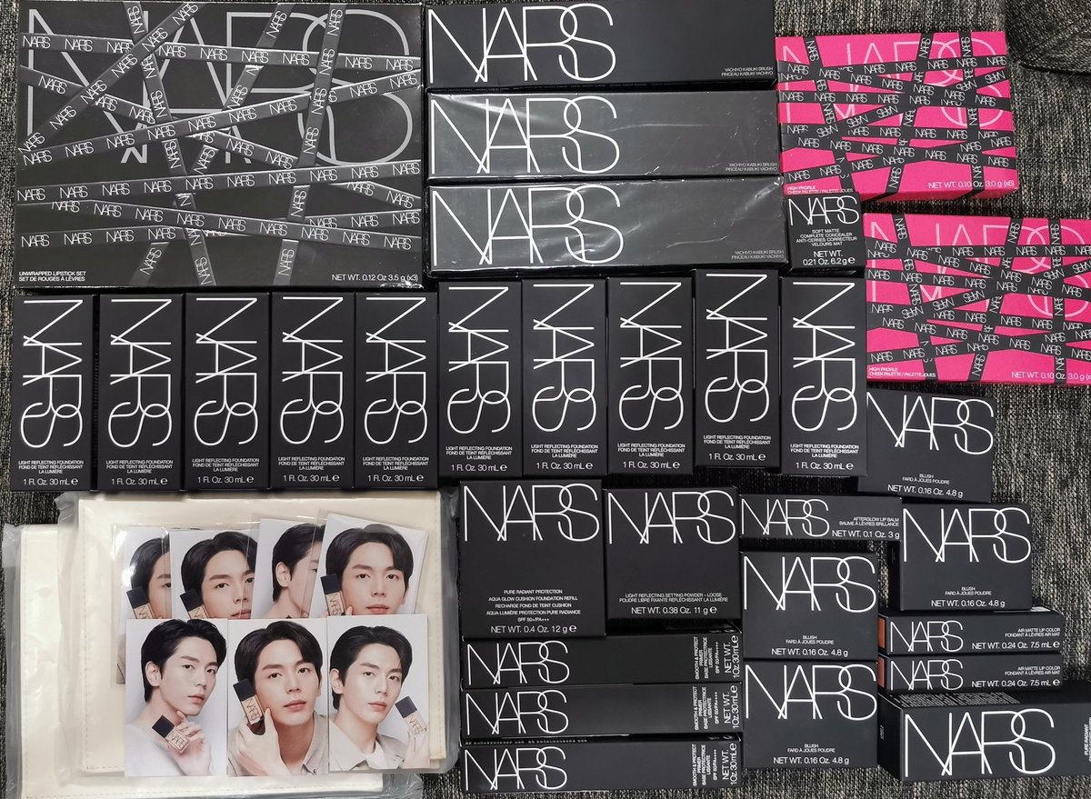 mokomoko329ak's tweet photo. タイからNARSが届きました〜🥰☺️
ファンデーションは10本🤍🤍
改めてFriends of NARS Thailandおめでとうございます🥳🥳👏👏💕💕
#NARSWithUp
#NARSThailand
#uppoompat https://t.co/grHkojWBEQ