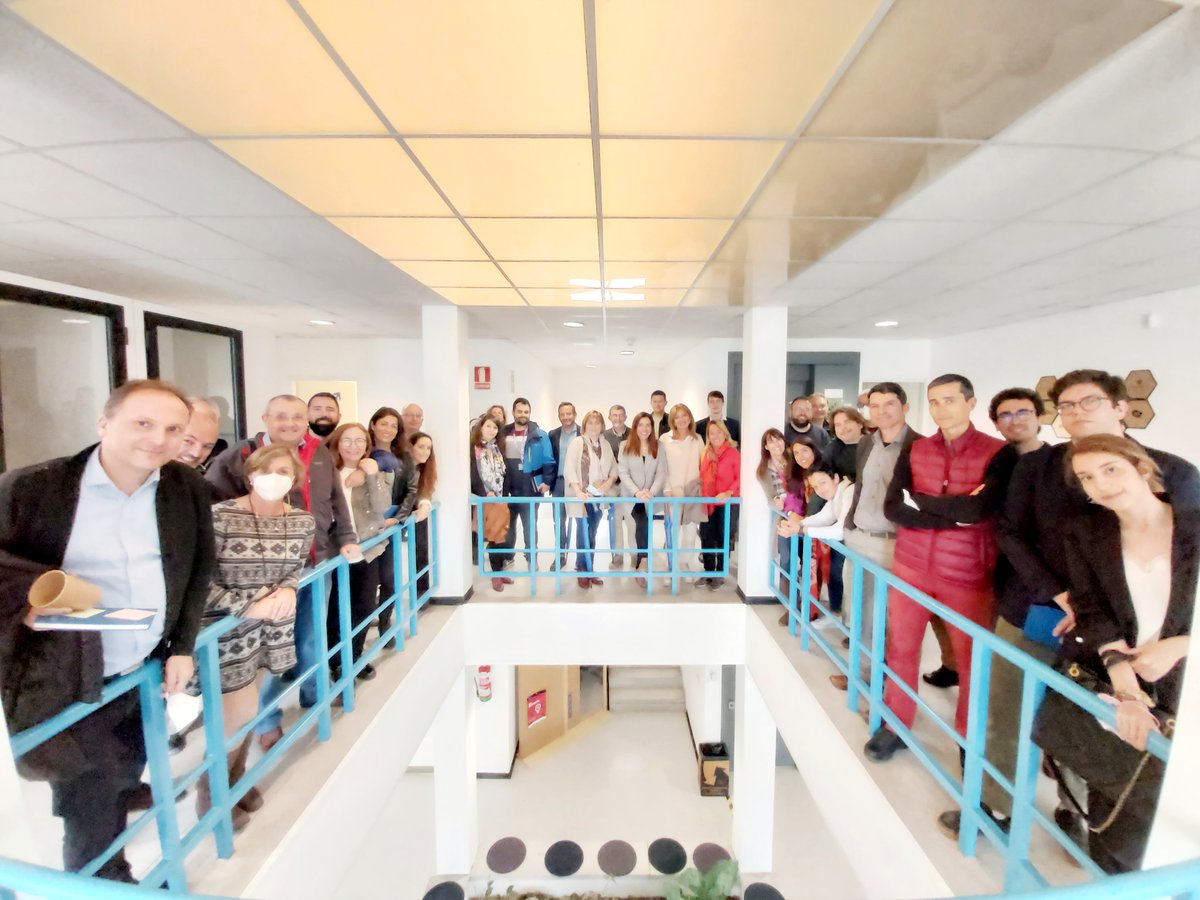 UPV-innovación (@upvinnovacion) on Twitter photo 🧡Motivadora sesión #UPVInnovación con startups <a href="/UPV/">Universitat Politècnica de València</a>, equipos de Generación Espontánea y más 40 participantes del ecosistema I+D+I UPV.
Estudiantes e innovadores UPV han inspirado con sus casos de éxito, sus retos y logros de emprendimiento #MadeInUPV.
bit.ly/pleno-innovaci… 🧡Motivadora sesión #UPVInnovación con startups <a href="/UPV/">Universitat Politècnica de València</a>, equipos de Generación Espontánea y más 40 participantes del ecosistema I+D+I UPV.
Estudiantes e innovadores UPV han inspirado con sus casos de éxito, sus retos y logros de emprendimiento #MadeInUPV.
bit.ly/pleno-innovaci…