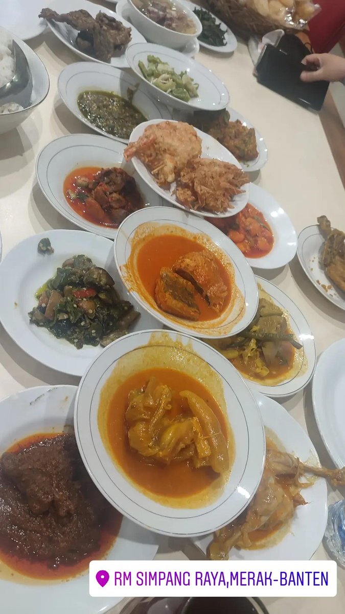 brianrheza's tweet photo. Buka puasa dlu.. https://t.co/MTKDHnNZ6m