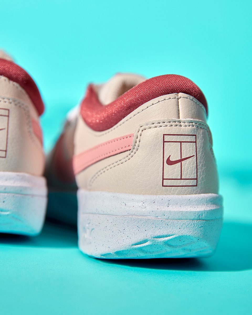 Closer Look 🔎

Inspired by the colours of the Mojave desert of southern California - get closer to the latest Nike Women's Court Zoom Lite 3 🏜 

Explore it and the latest footwear now at Pro:Direct 📲

🛒➡️ bit.ly/3uimotN

#ProDirect #LevelUp