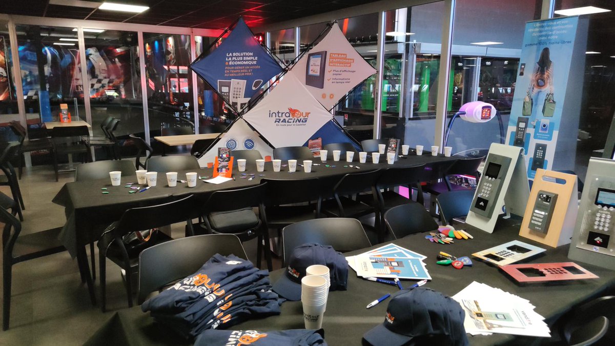 intratone tweet media