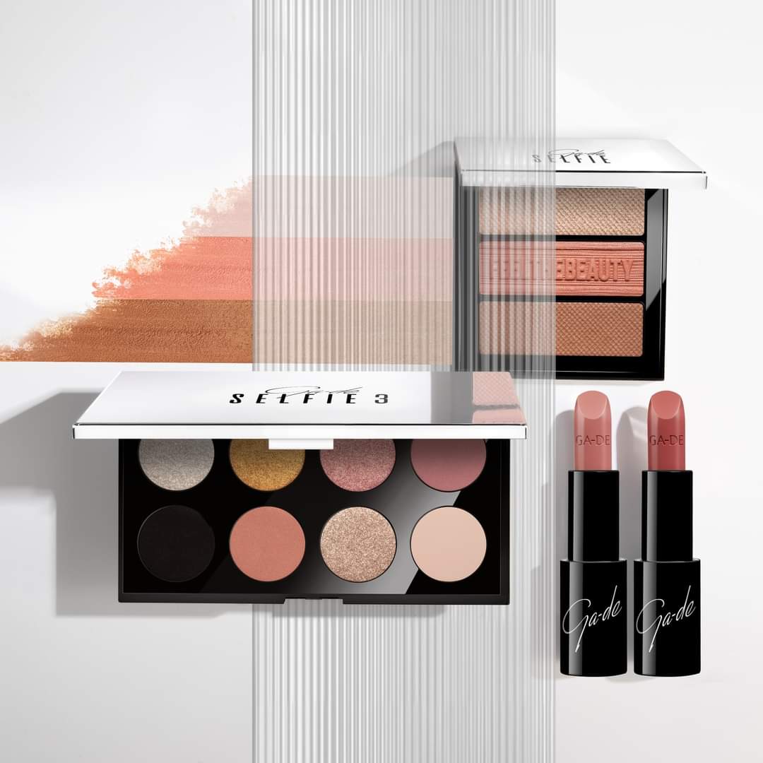 gade_cosmetics's tweet photo. This is the #SELFIE3 Collection 🌸
The latest addition to your make-up bag must-have's for S/S '22 😍 Now available at - https://t.co/bN2F3bz4cr.
#TapToShop https://t.co/myZ4ZY1tnU