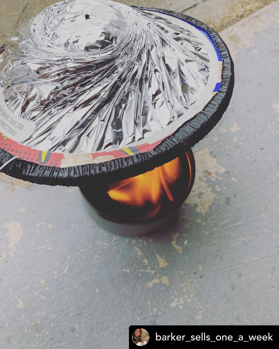 CityBonfires's tweet photo. Pops up in a jiffy! City Bonfires makes popping Jiffy Pop Popcorn fun & fast!
“As much fun to make as it is to eat!” - @jiffy_pop_official
📸 @barker_sells_one_a_week on IG
#jiffypop #popcorn #minibonfire #outdooractivities #kids https://t.co/mbxxyZZ6Dq