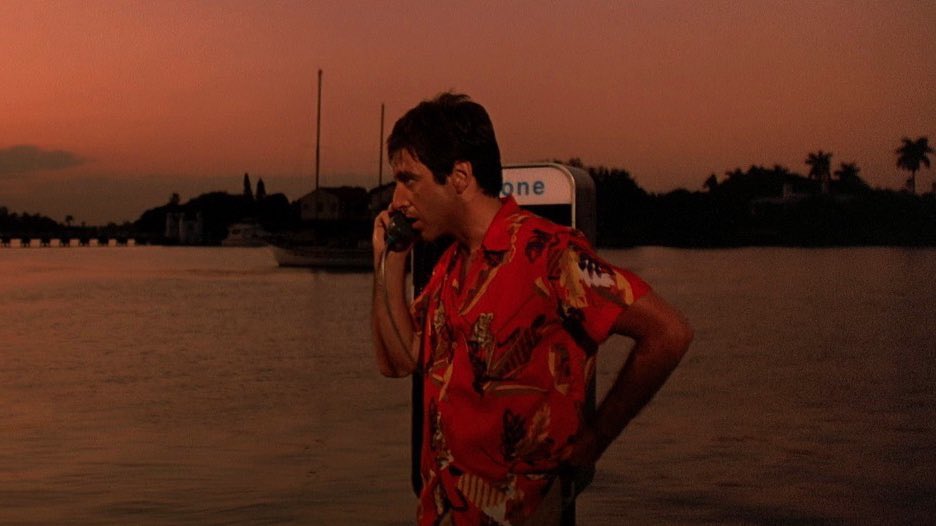 filmeia's tweet photo. Scarface (1983) https://t.co/nICvGnJIdA
