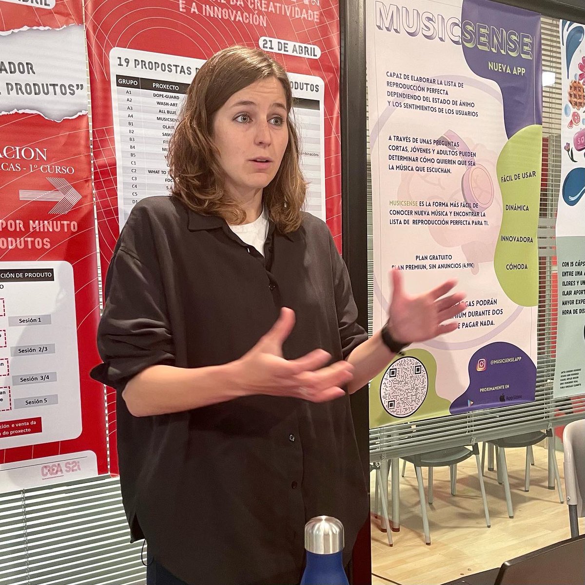 fcom_uvigo's tweet photo. O #talentofcsc ao servizo da Comunicación da ciencia. Moi grandes Noel Queipo e Carmen Rey, presentadas pola vicerreitora de Comunicación Monica Valderrama 😍 #culturkata #comunicacion #uvigo #divulgacion #ciencia #conferencia @cinbio_uvigo @ECOBAS_ @UCC_UVigo https://t.co/hLhYWeLjpk