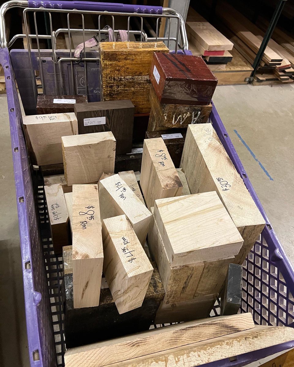KencraftH's tweet photo. Bowl Banks in stock.  Exotic and domestic #woodworking https://t.co/7hsJm4pCjy