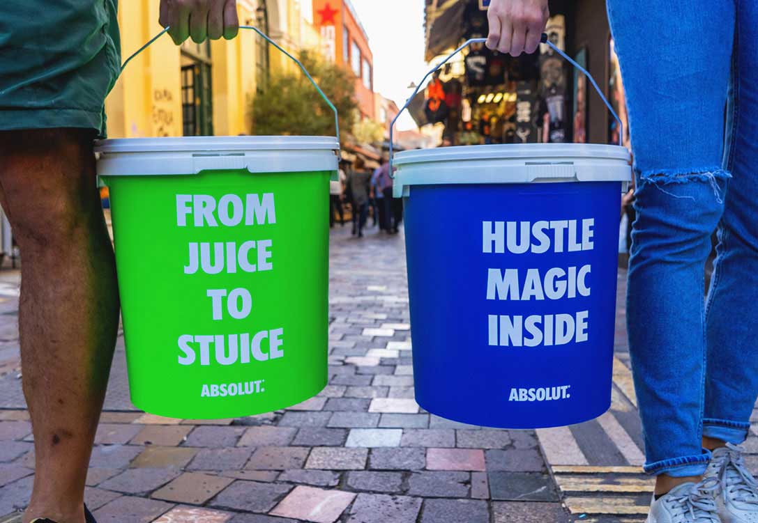 We’re taking stock of re-use recipes from The Green Hustle and making some fabulous drinks that don’t cost the earth😉
thegreenhustle.com/en/stock-and-r…
 
#TheGreenHustle #NoMoreWaste #StopFoodWasteDay