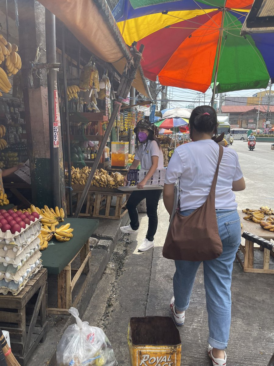 KPLMendiola's tweet photo. TIGNAN: Bitbit ang Youth and People’s Agenda,  ngayong araw ay nag house to house campaign ang KPL Mendiola kasama si Cong. Sarah Elago, sa Brgy. 315, Zone 32, Sta. Cruz, Manila at Blumentritt Market. 

#LabanKabataan 
#95Kabataan https://t.co/0rekqdSxOT