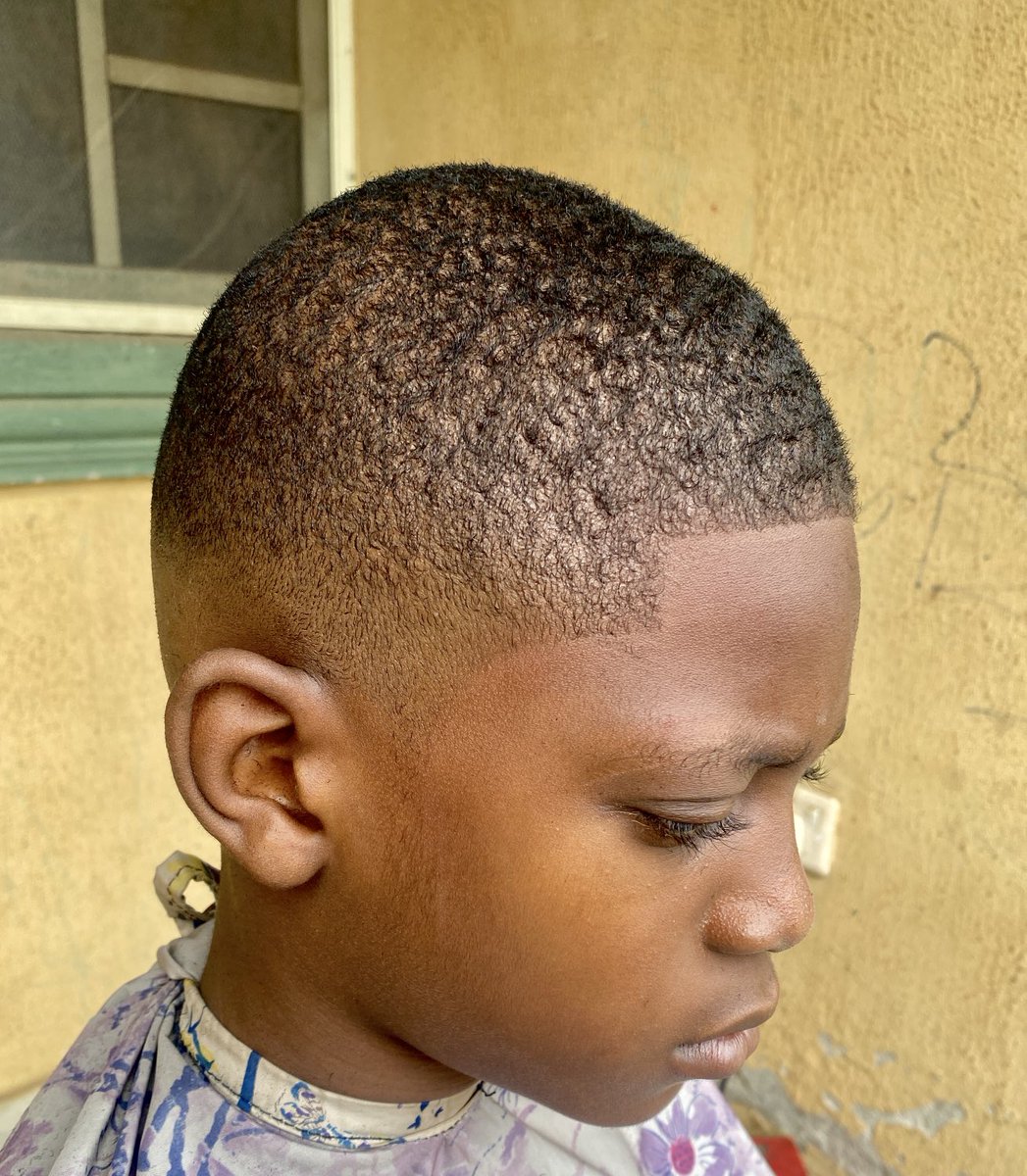IamShakiru's tweet photo. Before and after. I am not doing bad I guess, might consider opening a barber shop😁😁😁 https://t.co/KtWy5vAqj7