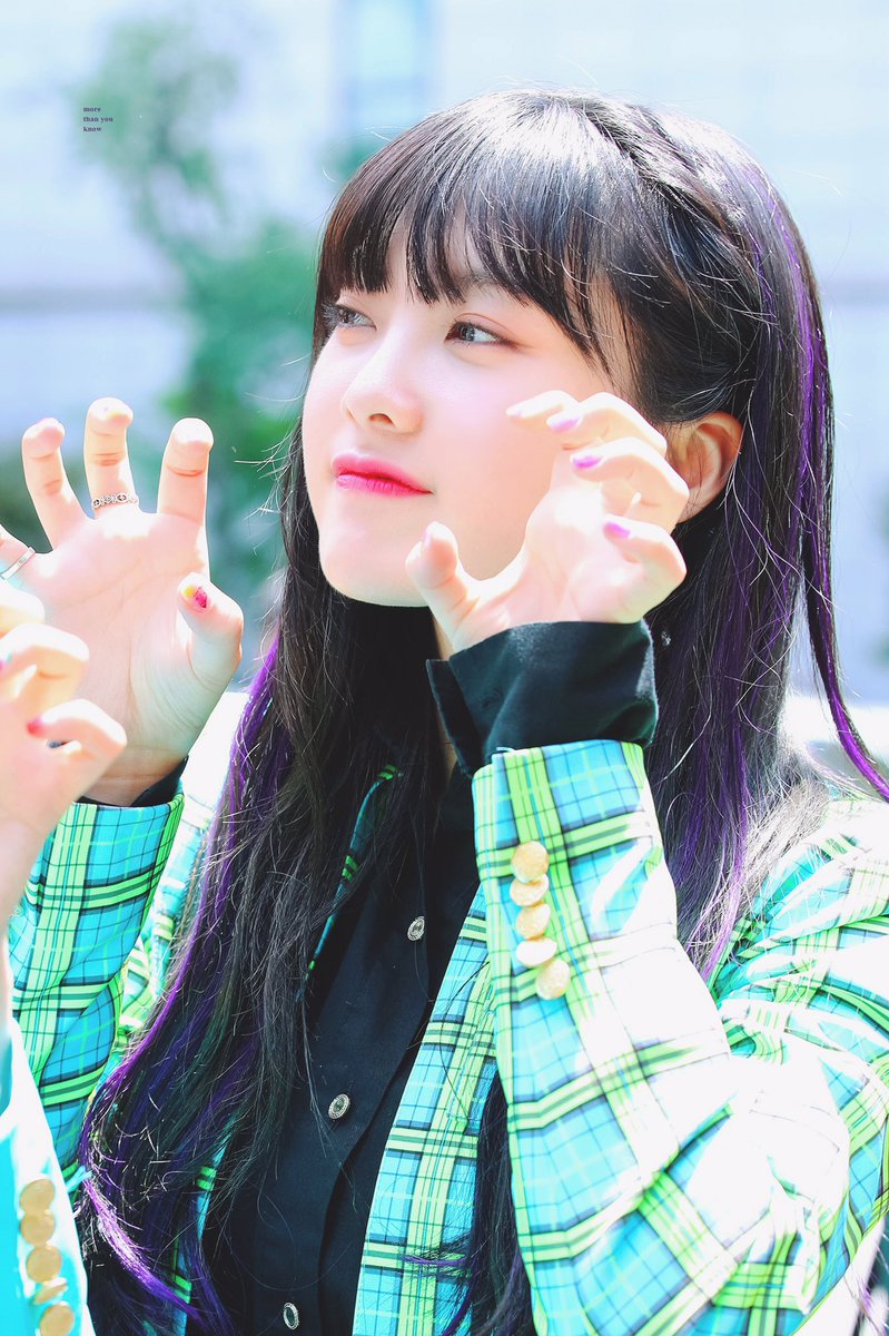 190531 🐣🐯

#위키미키 #WekiMeki #루시 #Lucy