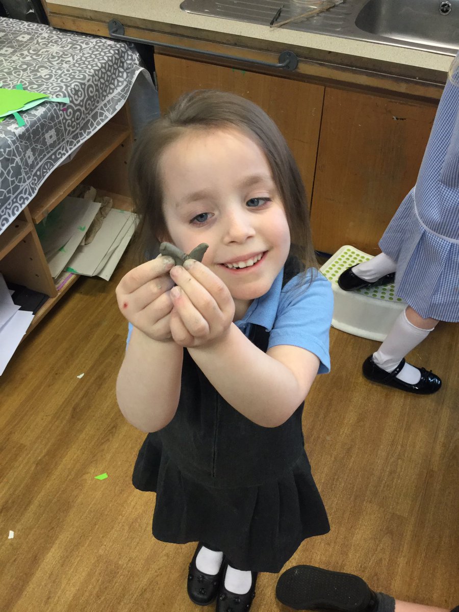 Murdishaw West YF tweet media