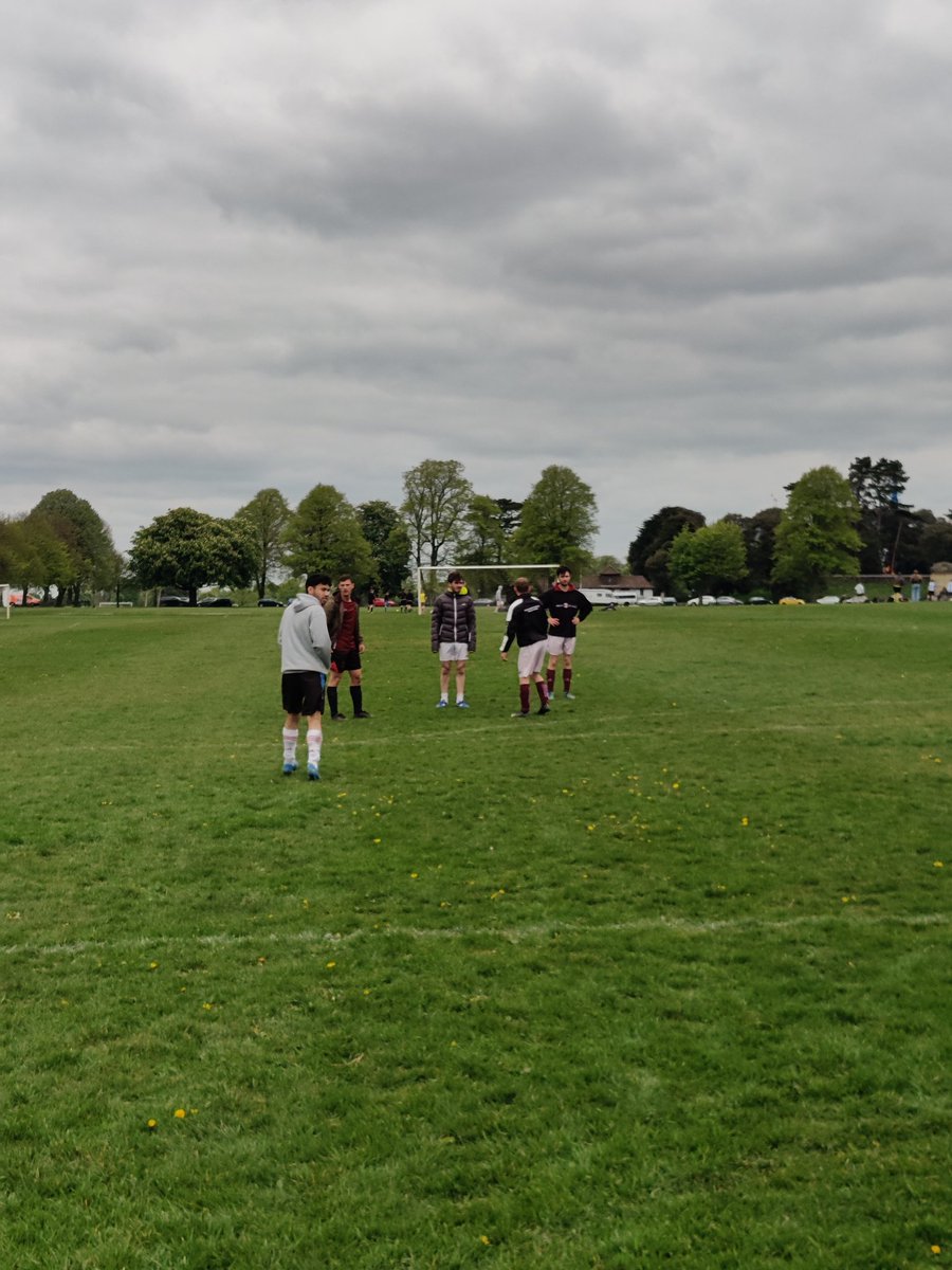 Good Evening everybody, thank you for joining us on this wonderful afternoon on the Clifton downs.  It's been a while. We go up against EFM 3rd team who have been dubbed the Watford of our league.