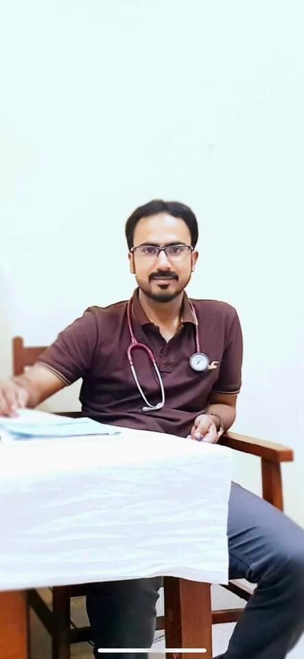 BalochZahu's tweet photo. Crackdown on Baloch people.
Dr. Dildar was abducted from karachi and bebagr imdad from PU Lahore.

who is coming next?

#ReleaseDrDildarBaloch
#ReleaseBebagrImdad https://t.co/LagK2MFRhn