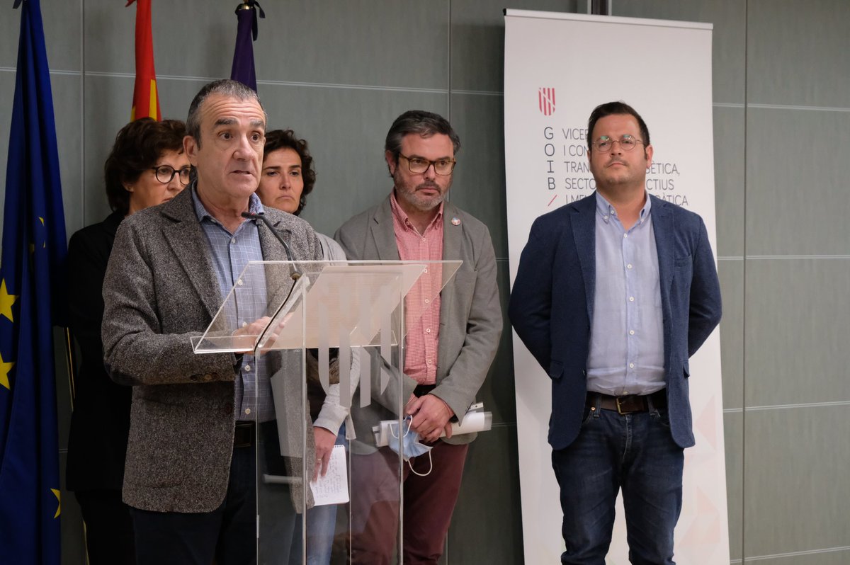 IREFREA España tweet media