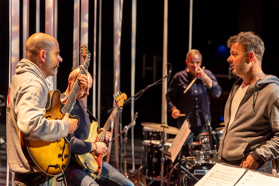 Label Bleu tweet media