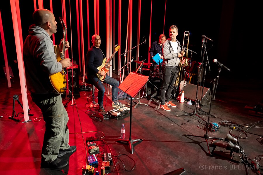 Label Bleu tweet media