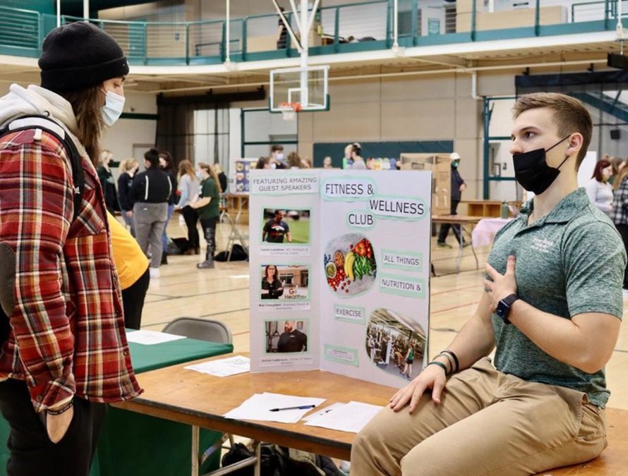 SRUExSci's tweet image. SENIOR SPOTLIGHT: Dylan Loeffler
 #exercisescience #exercisesciencemajor #exsci #slipperyrock #slipperyrockuniversity #sru #learnbydoing #handsonlearning