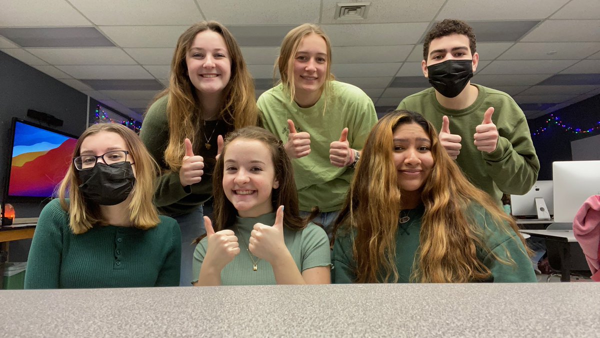 Maria Schwabe (@hprhs_mschwabe) on Twitter photo Happy Wednesday Wildcats! Today in Media Tech we were matching with all green!!! Did anyone else wear green today? @hprhs_jmorales @hprhs_JVolker @hprhs_paigeh @hprhs_lreese @hprhs_kateking <a href="/kfenlon67/">Kevin Fenlon</a> <a href="/JonTallamy/">Jon Tallamy</a> Happy Wednesday Wildcats! Today in Media Tech we were matching with all green!!! Did anyone else wear green today? @hprhs_jmorales @hprhs_JVolker @hprhs_paigeh @hprhs_lreese @hprhs_kateking <a href="/kfenlon67/">Kevin Fenlon</a> <a href="/JonTallamy/">Jon Tallamy</a>