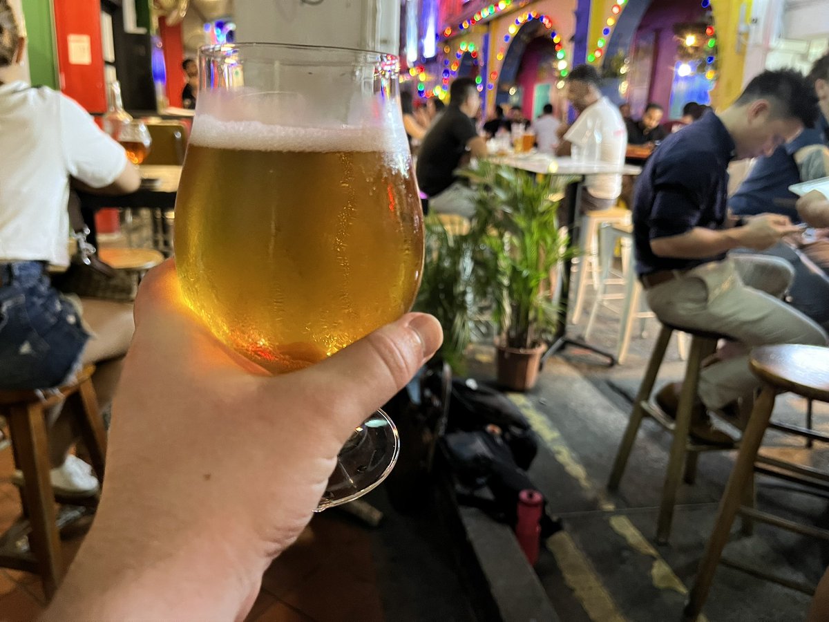 SphieChan's tweet photo. Proost! https://t.co/SGnUvfS4gc